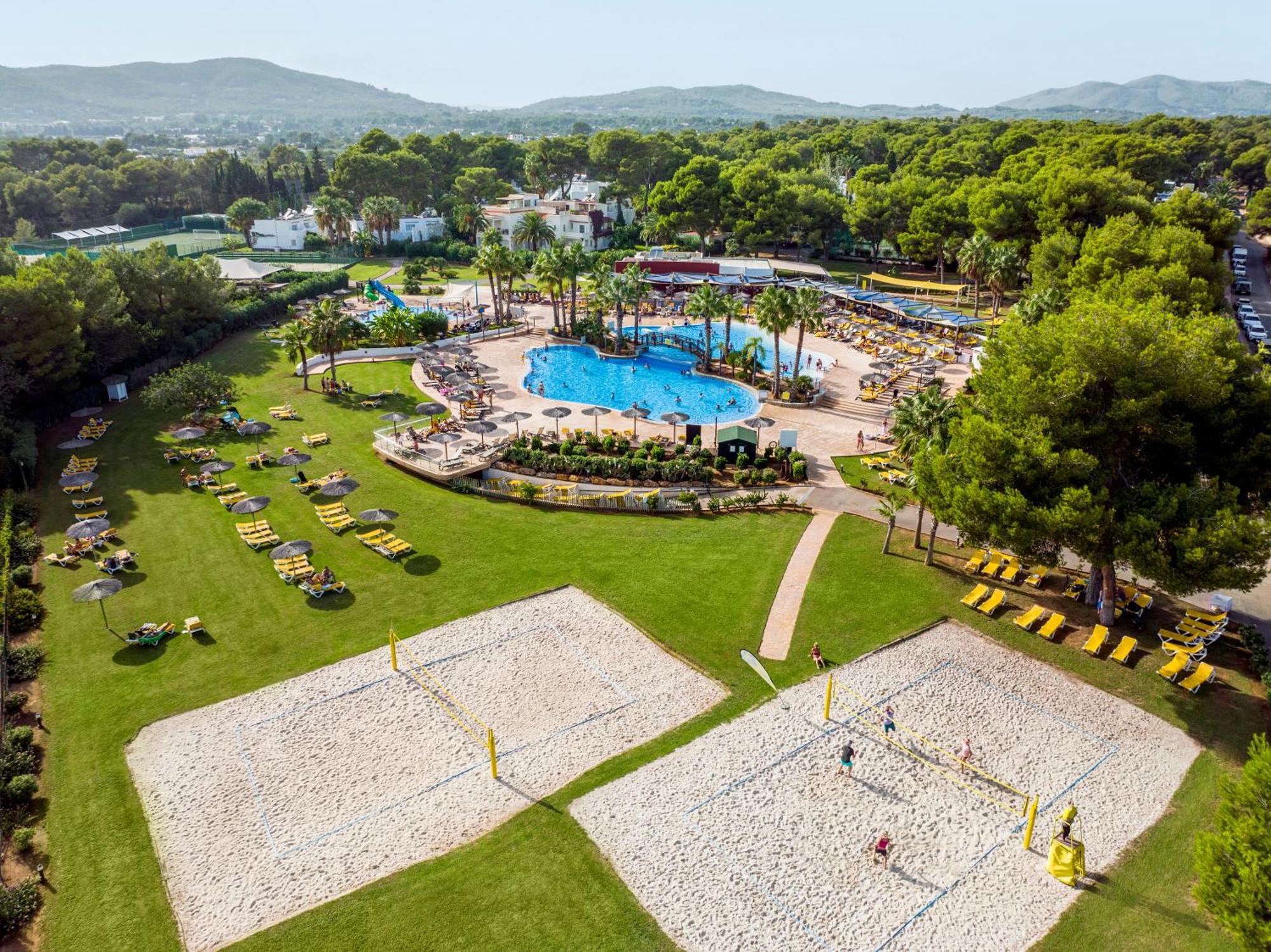 Hotel Tui Magic Life Cala Pada Santa Eularia des Riu Esterno foto