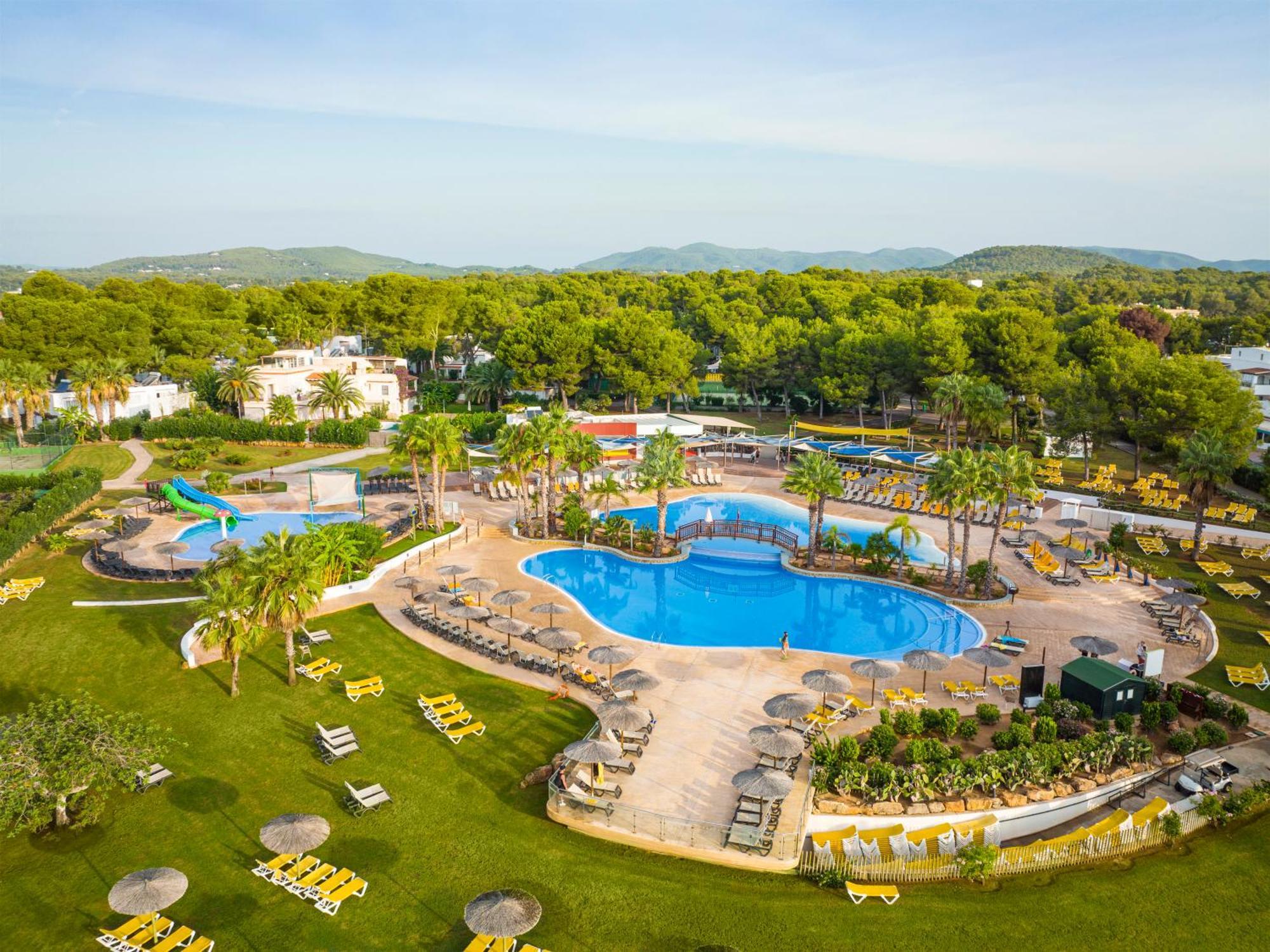Hotel Tui Magic Life Cala Pada Santa Eularia des Riu Esterno foto