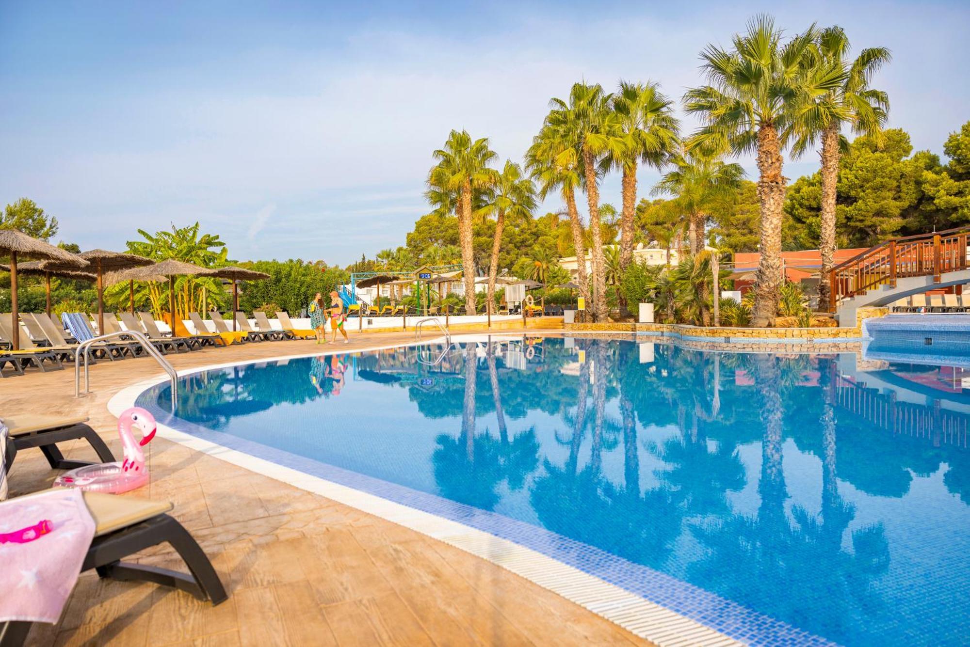 Hotel Tui Magic Life Cala Pada Santa Eularia des Riu Esterno foto